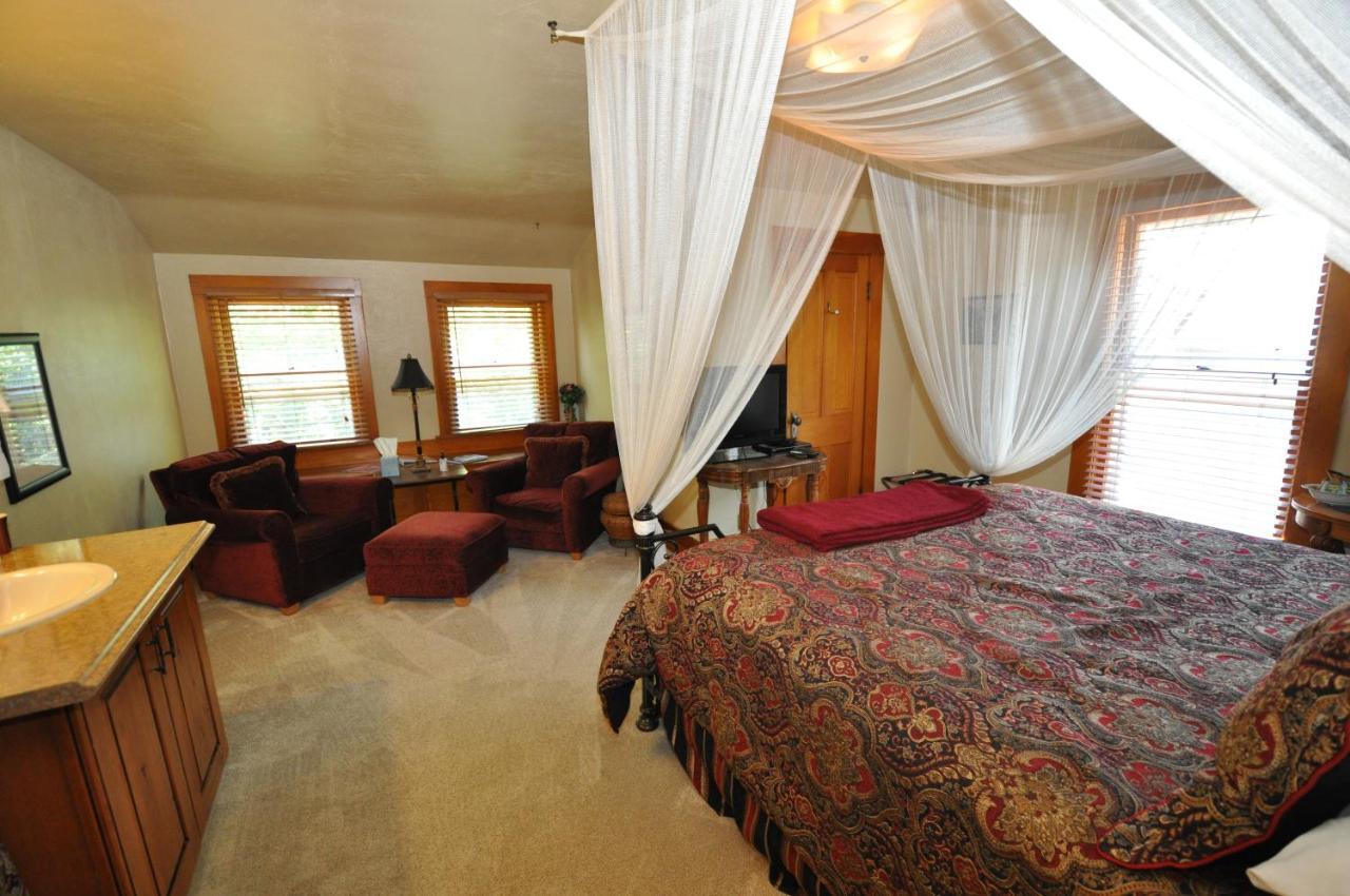 מניטו ספרינגס Avenue Hotel Bed And Breakfast מראה חיצוני תמונה