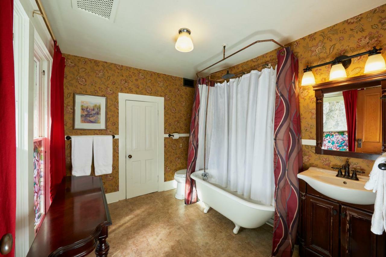 מניטו ספרינגס Avenue Hotel Bed And Breakfast מראה חיצוני תמונה
