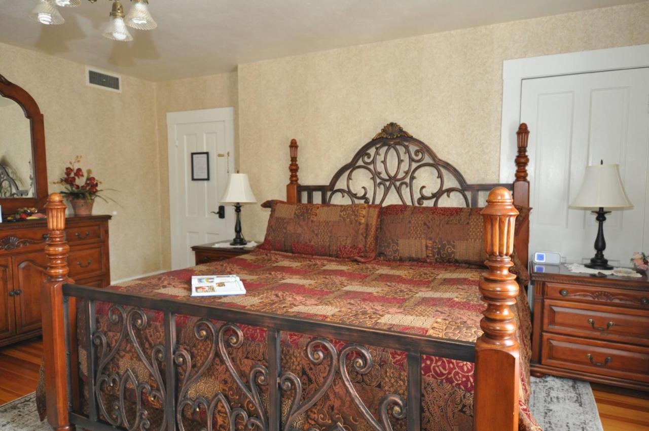 מניטו ספרינגס Avenue Hotel Bed And Breakfast מראה חיצוני תמונה